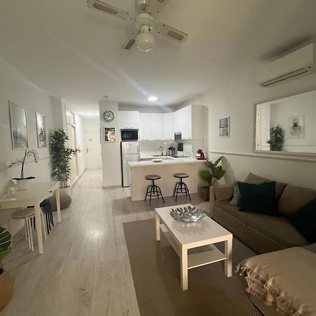 Super Y Amplio Apto Con Airco, Planta Baja En Mareverde Адехе Екстер'єр фото